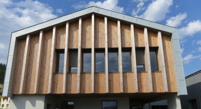 La Région soutient financièrement la construction publique en bois local