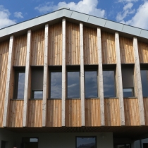 Une rentrée sous le signe du bois local pour les écoliers de Bois d’Amont